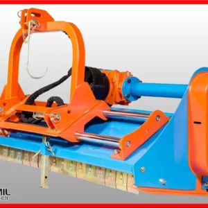 Kosiarka typu KMH155 szerokość robocza 1,55m z przesuwem